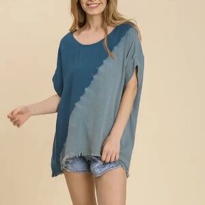 NWT Umgee Raw Hem Linen Top